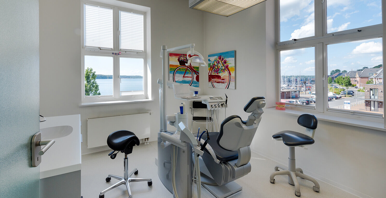 Herzlich willkommen bei Ihrem Zahnarzt wowslider